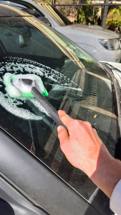 Elevate™ Reach & Clean Wiper